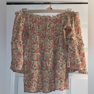 American Eagle off the shoulder floral top